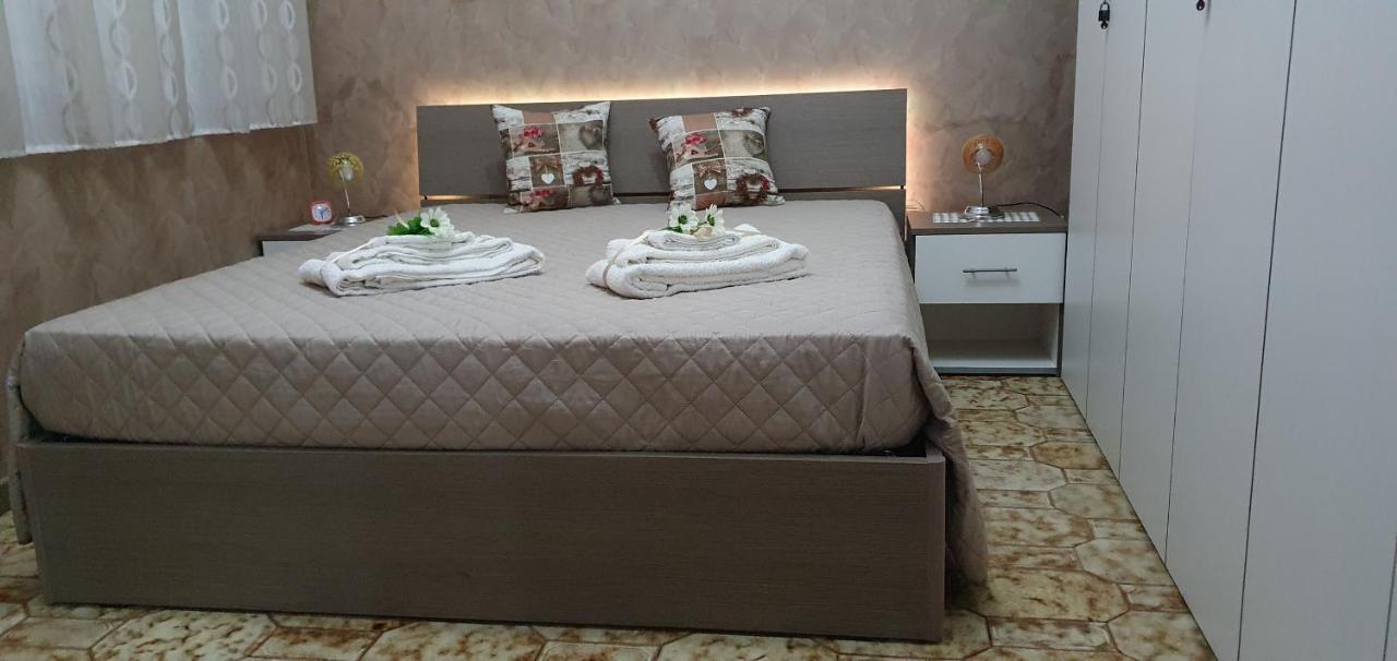 פיידימונטה אטנאו Villa Laura מראה חיצוני תמונה