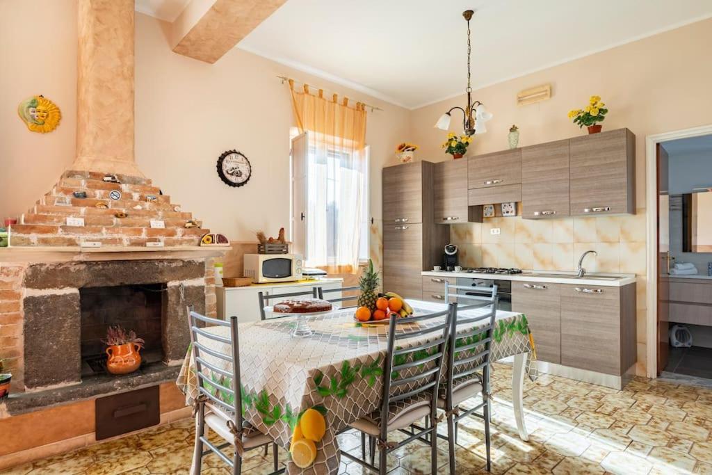 פיידימונטה אטנאו Villa Laura מראה חיצוני תמונה